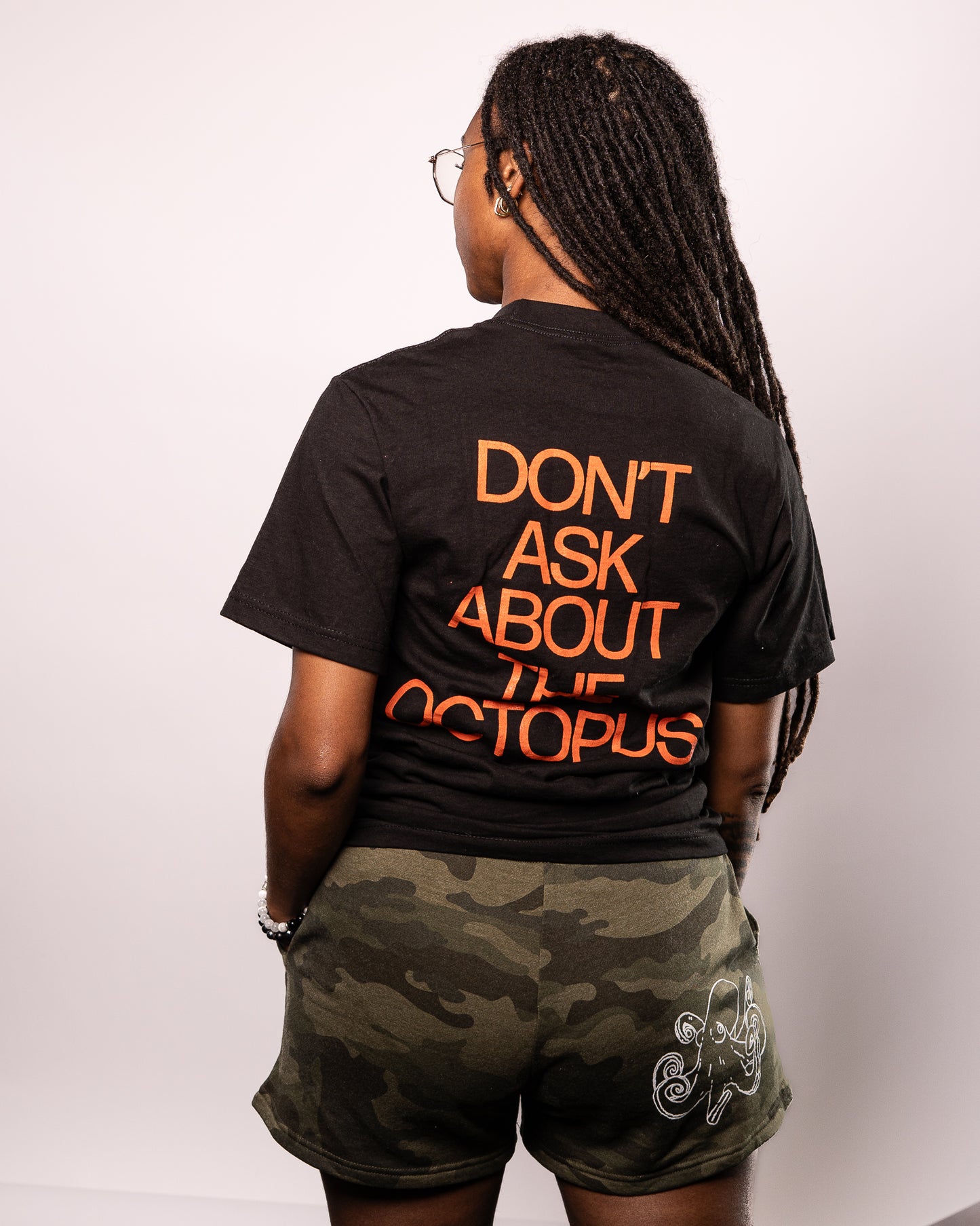 DAATO Heavyweight Cotton Tee (unisex)